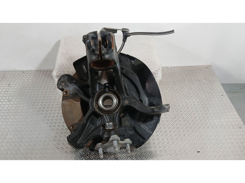 Recambio de mangueta delantera derecha para seat ibiza v (kj1, kjg) 1.0 mpi referencia OEM IAM 2Q0407256AF  