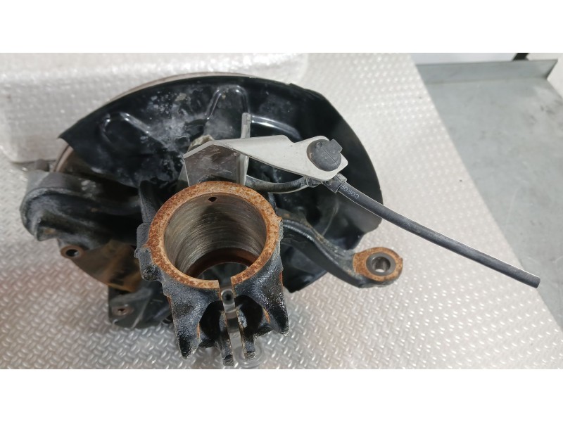 Recambio de mangueta delantera derecha para seat ibiza v (kj1, kjg) 1.0 mpi referencia OEM IAM 2Q0407256AF  