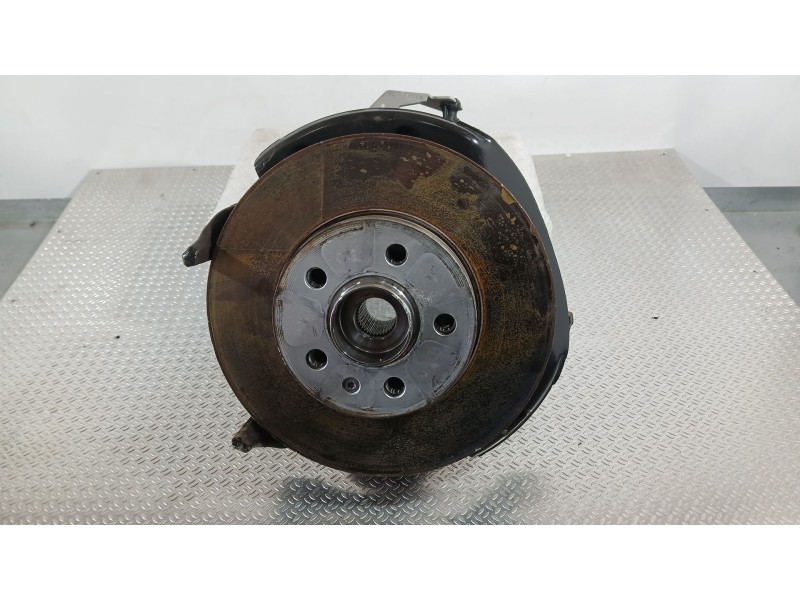 Recambio de mangueta delantera izquierda para seat ibiza v (kj1, kjg) 1.0 mpi referencia OEM IAM 2Q0407255AF  