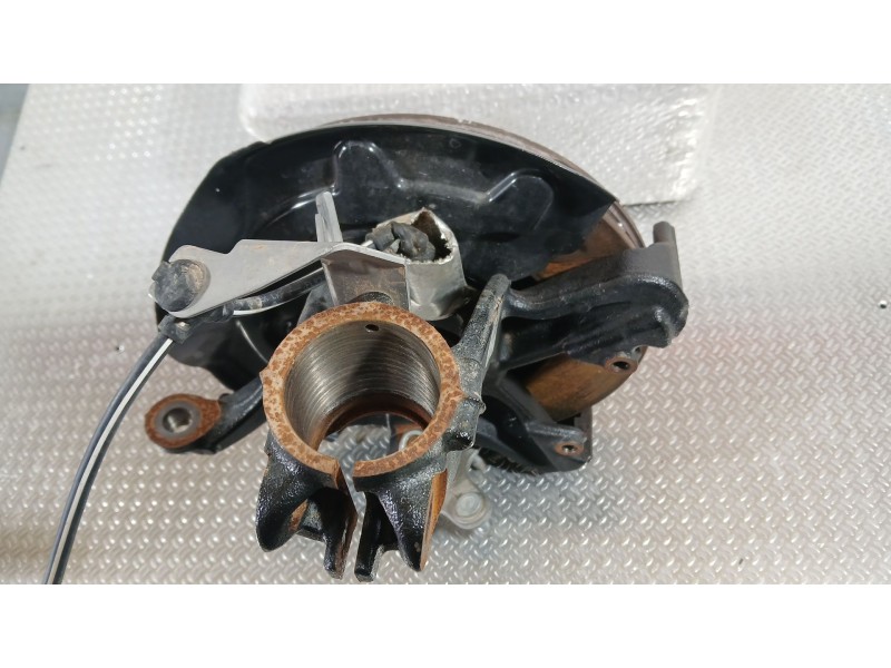 Recambio de mangueta delantera izquierda para seat ibiza v (kj1, kjg) 1.0 mpi referencia OEM IAM 2Q0407255AF  