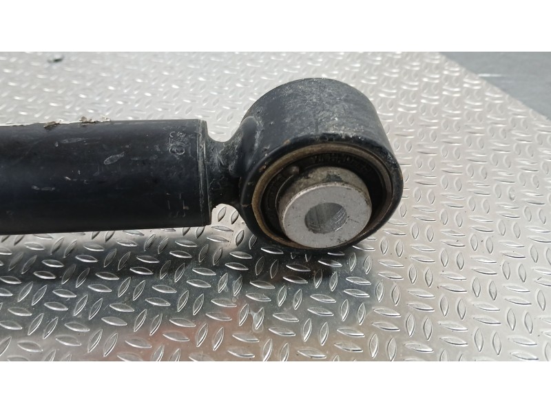 Recambio de amortiguador trasero para seat ibiza v (kj1, kjg) 1.0 mpi referencia OEM IAM 2Q0512013BF SIN MANO ZF 801402002279