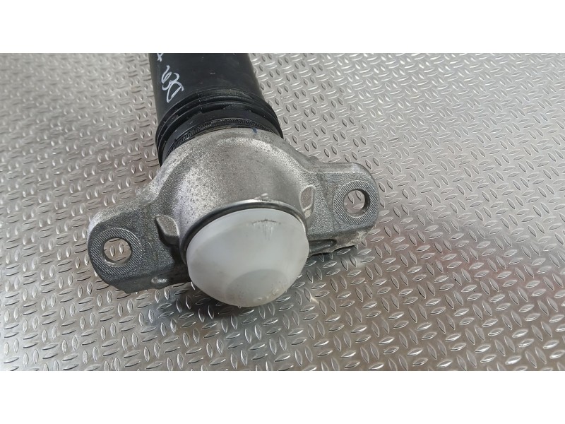 Recambio de amortiguador trasero para seat ibiza v (kj1, kjg) 1.0 mpi referencia OEM IAM 2Q0512013BF SIN MANO ZF 801402002279