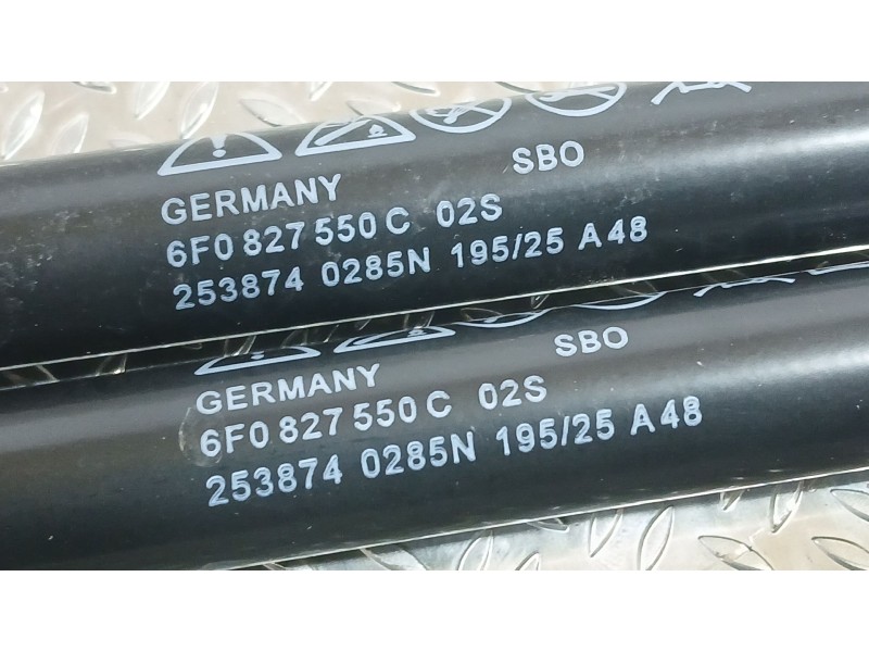 Recambio de amortiguadores maletero / porton para seat ibiza v (kj1, kjg) 1.0 mpi referencia OEM IAM 6F0827550C PAREJA 