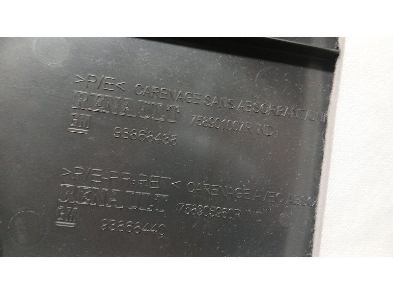 Recambio de cubrecarter para renault trafic iii furgoneta (fg_) 2.0 dci 120 (fgmn) referencia OEM IAM 758901007R PLASTICO 