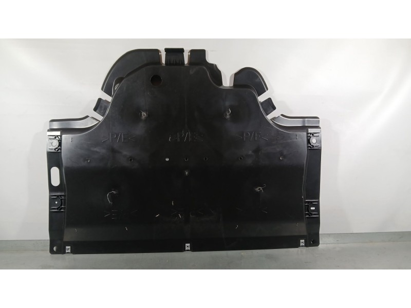 Recambio de cubrecarter para renault trafic iii furgoneta (fg_) 1.6 dci 120 (fgmk) referencia OEM IAM 758901007R PLASTICO 