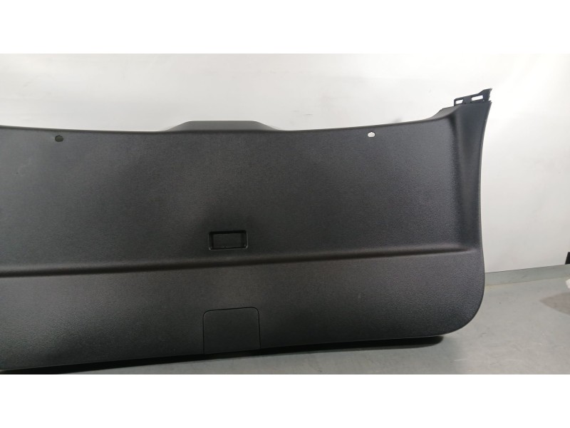 Recambio de guarnecido porton trasero para ford kuga ii (dm2) 2.0 tdci 4x4 referencia OEM IAM LV4BS40726B  