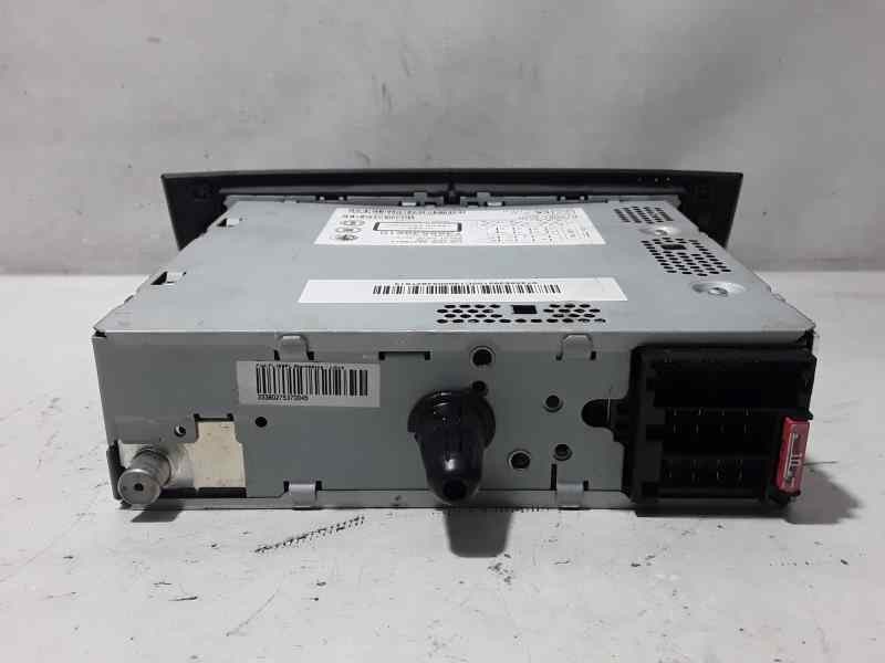 Recambio de sistema audio / radio cd para fiat punto (199) easy referencia OEM IAM 7355539210  DELPHI