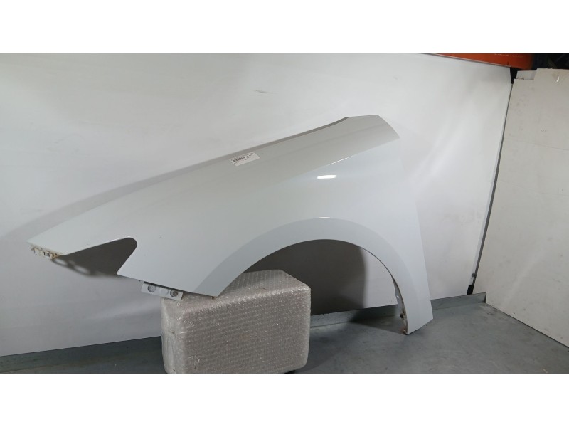 Recambio de aleta delantera izquierda para seat leon (kl1, klg) 2.0 tdi referencia OEM IAM 5FA821021C  
