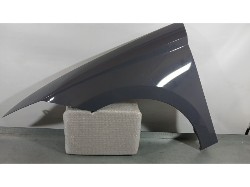 Recambio de aleta delantera izquierda para seat ibiza v (kj1, kjg) 1.0 mpi referencia OEM IAM 6F0821105B  