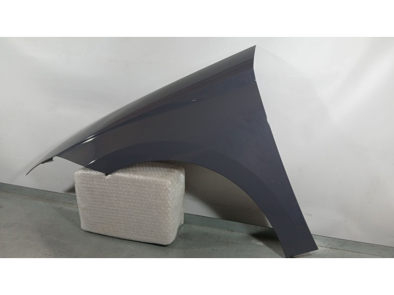 Recambio de aleta delantera izquierda para seat ibiza v (kj1, kjg) 1.0 mpi referencia OEM IAM 6F0821105B  