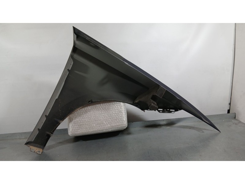Recambio de aleta delantera izquierda para seat ibiza v (kj1, kjg) 1.0 mpi referencia OEM IAM 6F0821105B  