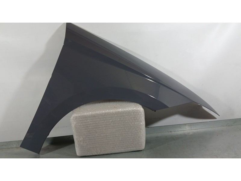 Recambio de aleta delantera derecha para seat ibiza v (kj1, kjg) 1.0 mpi referencia OEM IAM 6F0821106B  