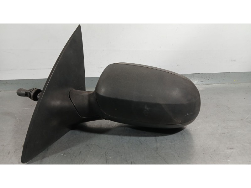 Recambio de retrovisor izquierdo para opel corsa c (x01) 1.2 (f08, f68) referencia OEM IAM 24420982 C/ MANDO ROZADO Y TOCADO VER