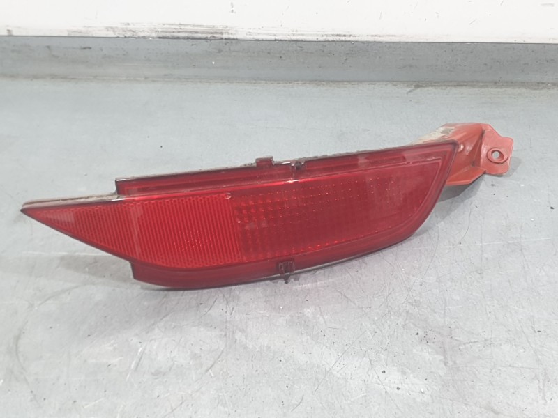 Recambio de piloto trasero derecho paragolpes para ford c-max ii (dxa/cb7, dxa/ceu) 1.0 ecoboost referencia OEM IAM 8A6117A849  