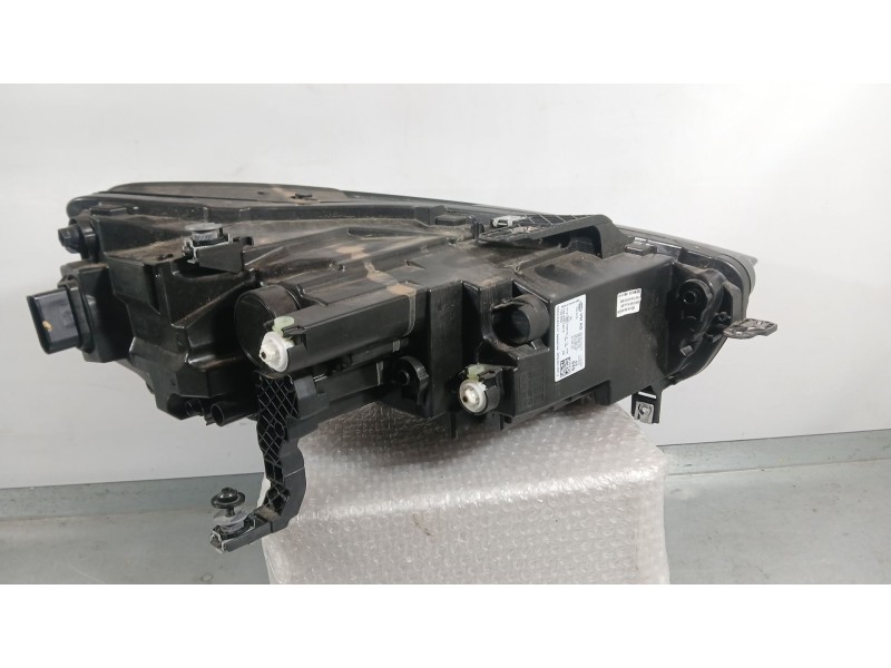 Recambio de faro izquierdo para cupra formentor (kmp) 1.5 tsi e-hybrid referencia OEM IAM 5FG941007J HELLA 36600743