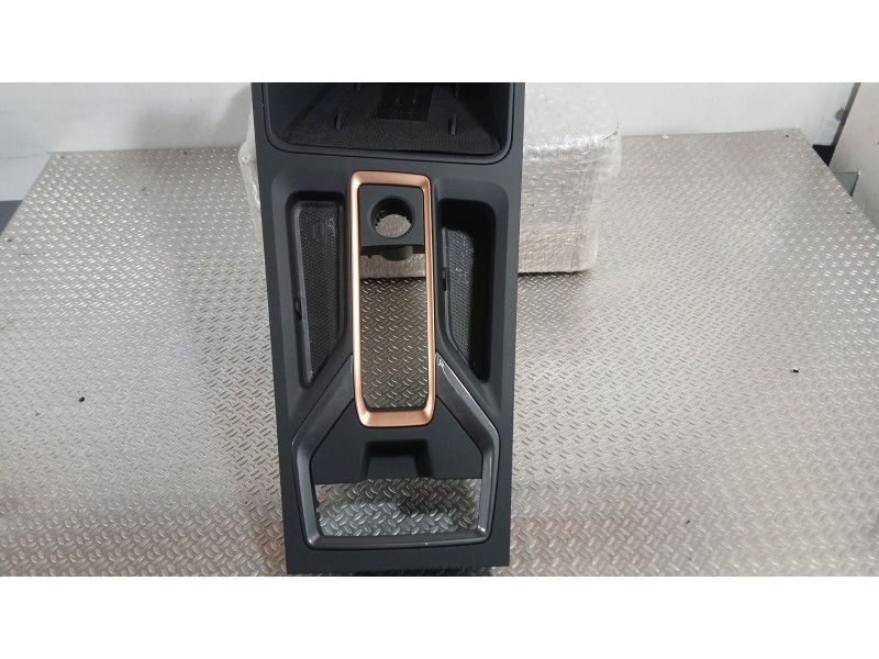 Recambio de embellecedor consola central para cupra formentor (kmp) 1.5 tsi e-hybrid referencia OEM IAM 5FB863203AG  