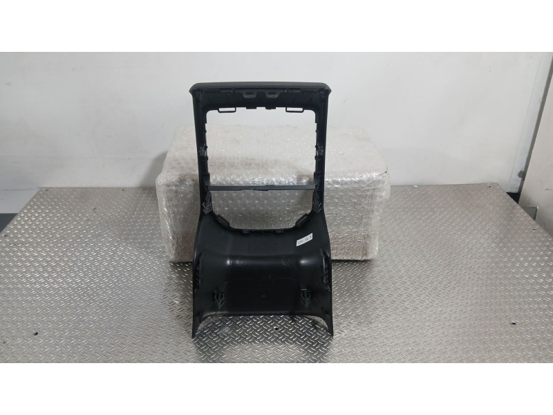 Recambio de embellecedor consola central para cupra formentor (kmp) 1.5 tsi e-hybrid referencia OEM IAM 5FA864298C EMBELLECEDOR 