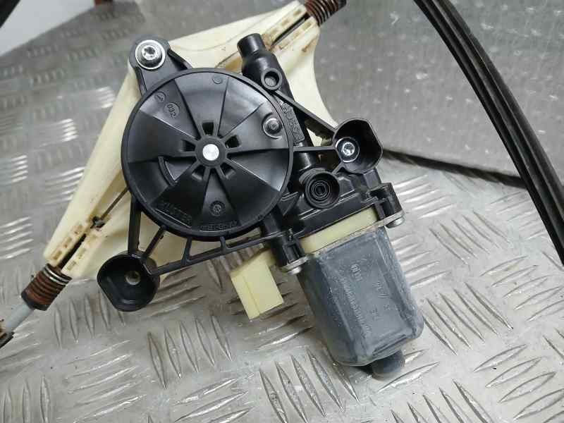 Recambio de elevalunas delantero derecho para seat leon st (5f8) fr referencia OEM IAM 5F4837462D  ELECTRICO