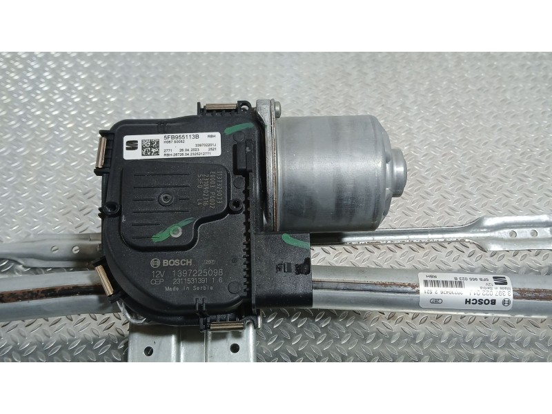 Recambio de motor limpia delantero para seat leon (kl1, klg) 2.0 tdi referencia OEM IAM 5FB955023B BOSCH 339702201J