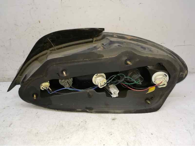 Recambio de piloto trasero izquierdo para hyundai lantra berlina (rd) 1.6 gls referencia OEM IAM   