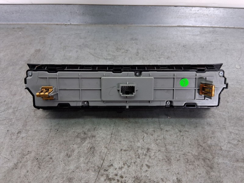Recambio de mando multifuncion para mg zs suv (azs1) 1.5 vti referencia OEM IAM 10703154 C/MANDO CALEFACCION Y VOLUMEN 