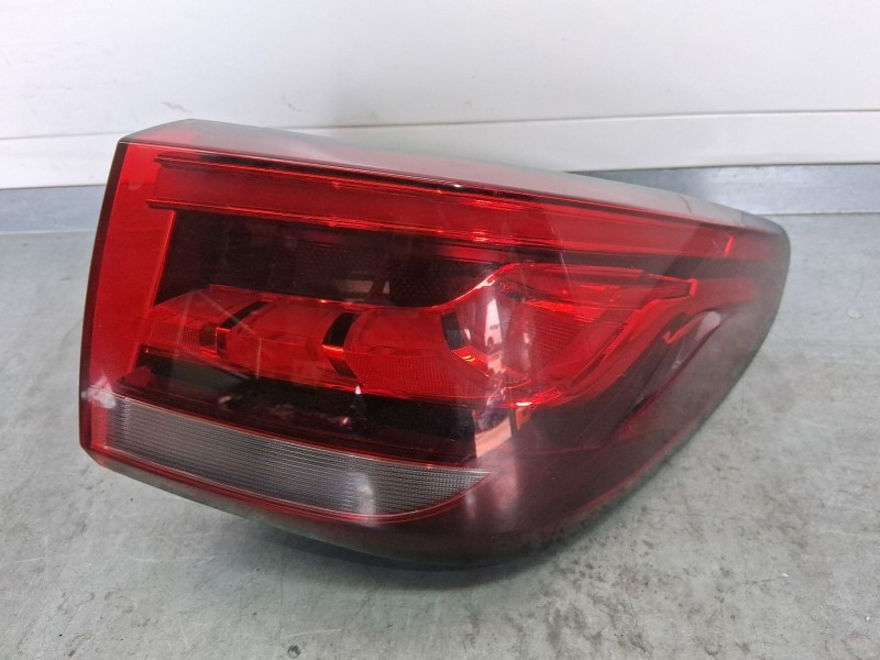 Recambio de piloto trasero derecho exterior para mg zs suv (azs1) 1.5 vti referencia OEM IAM 10511682  