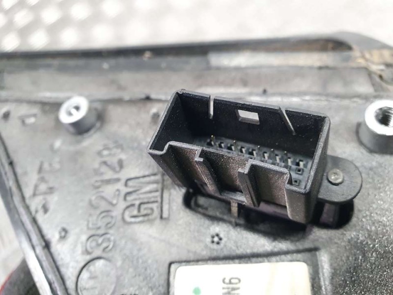 Recambio de retrovisor derecho para opel signum cosmo referencia OEM IAM 24436147 352502 ELECTRICO