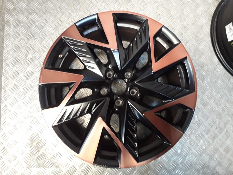 Recambio de juego llantas aluminio para cupra formentor (kmp) 1.5 tsi e-hybrid referencia OEM IAM 8X19 5 TORN ET40  ALUMINIO