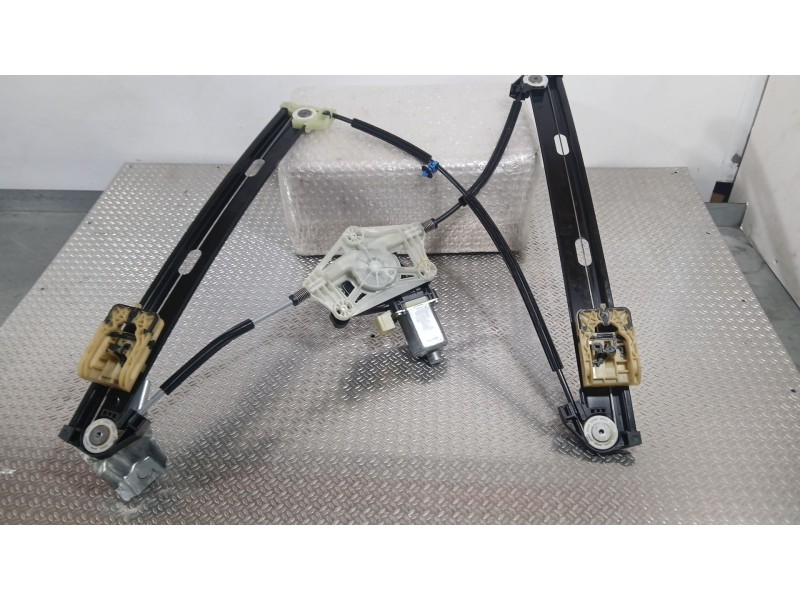Recambio de elevalunas delantero izquierdo para seat leon (kl1, klg) 2.0 tdi referencia OEM IAM 5FA837461D 2 PINS 