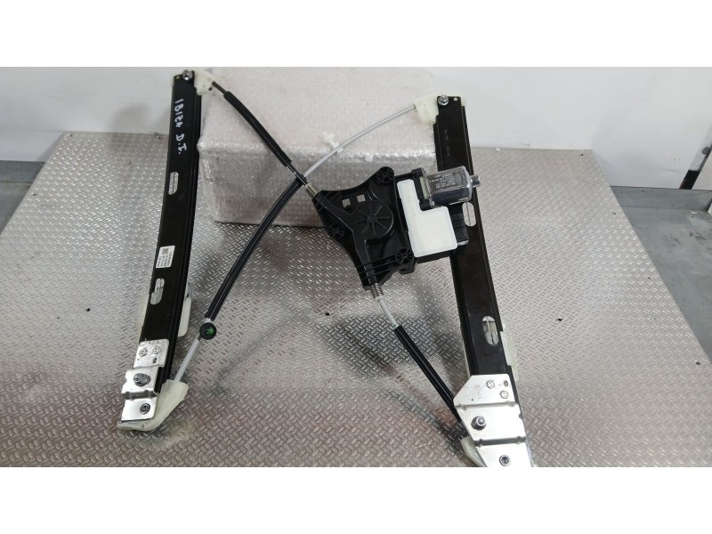 Recambio de elevalunas delantero izquierdo para seat ibiza v (kj1, kjg) 1.0 mpi referencia OEM IAM 6F0837461E 6 PINS 