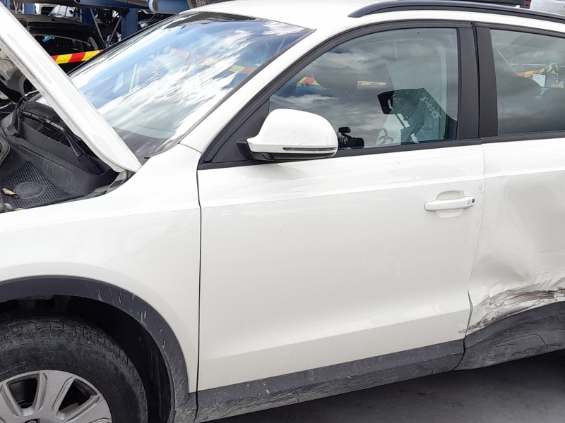 Recambio de puerta delantera izquierda para audi q3 (8ub, 8ug) 2.0 tdi referencia OEM IAM 8U0831051C  