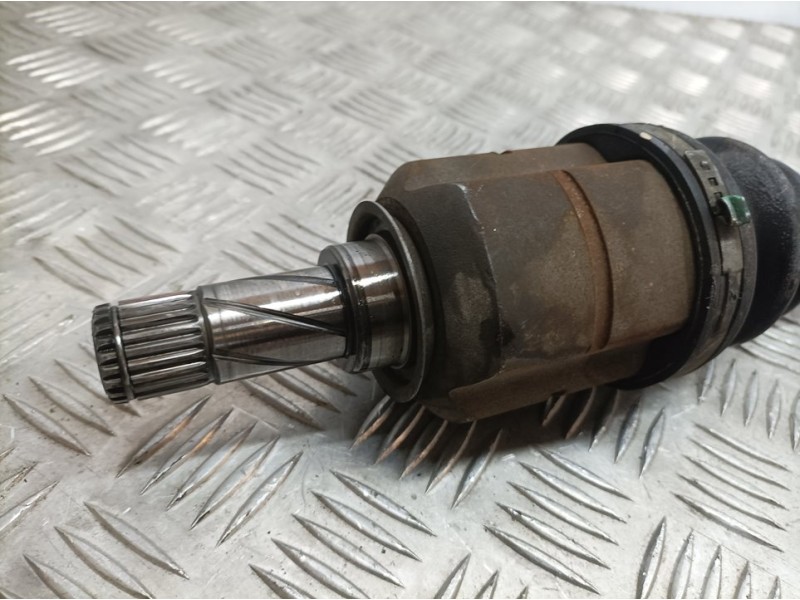 Recambio de transmision delantera derecha para opel corsa c cosmo referencia OEM IAM 429601033  