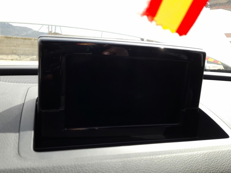 Recambio de pantalla multifuncion para audi q3 (8ub, 8ug) 2.0 tdi referencia OEM IAM 8U0919603  