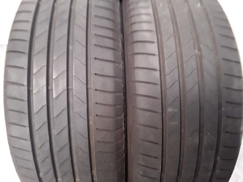 Recambio de neumatico pareja para neumaticos reutilizados - referencia OEM IAM 205551795V BRIDGESTONE 205/55/17/95V