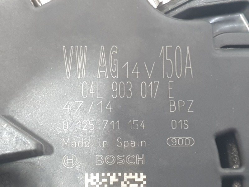 Recambio de alternador para audi a5 sportback (8ta) 2.0 tdi referencia OEM IAM 04L903017E 0125711154 BOSCH