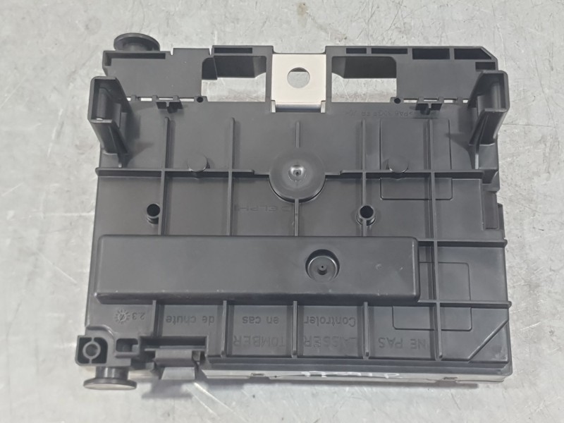Recambio de caja reles / fusibles para citroën berlingo multispace (b9) 1.6 bluehdi 100 referencia OEM IAM 9807028780  