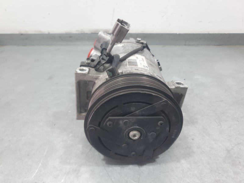Recambio de compresor aire acondicionado para renault clio iv (bh_) 0.9 tce 75 (bhnp) referencia OEM IAM 926000734R 926007953R 