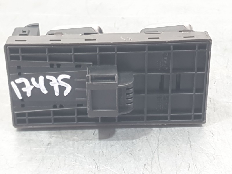 Recambio de mando elevalunas delantero izquierdo para audi a5 sportback (8ta) 2.0 tdi referencia OEM IAM 8K0959851F C/MANDO RETR