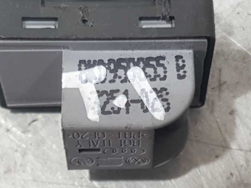 Recambio de mando elevalunas trasero izquierdo para audi a5 sportback (8ta) 2.0 tdi referencia OEM IAM 8K0959855B  