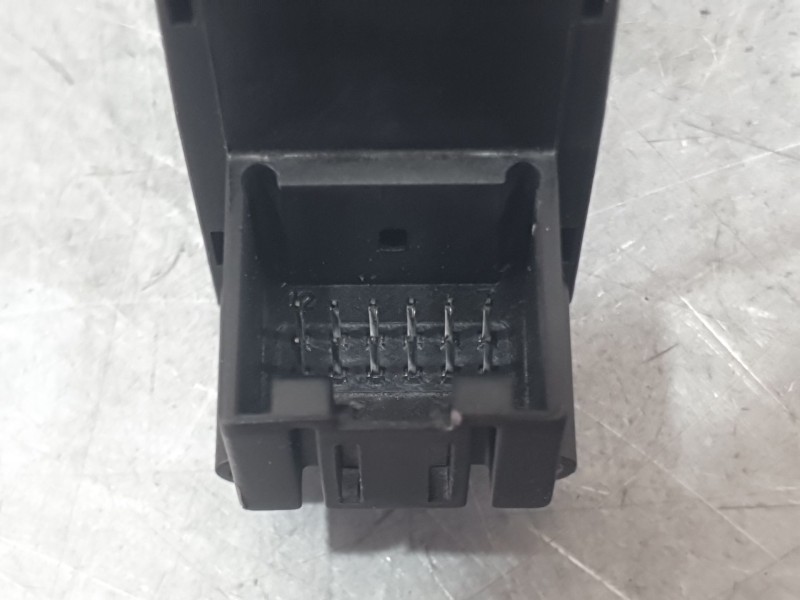 Recambio de palanca freno de mano para audi a5 sportback (8ta) 2.0 tdi referencia OEM IAM 8K1927225D PULSADOR ELECTRICO 