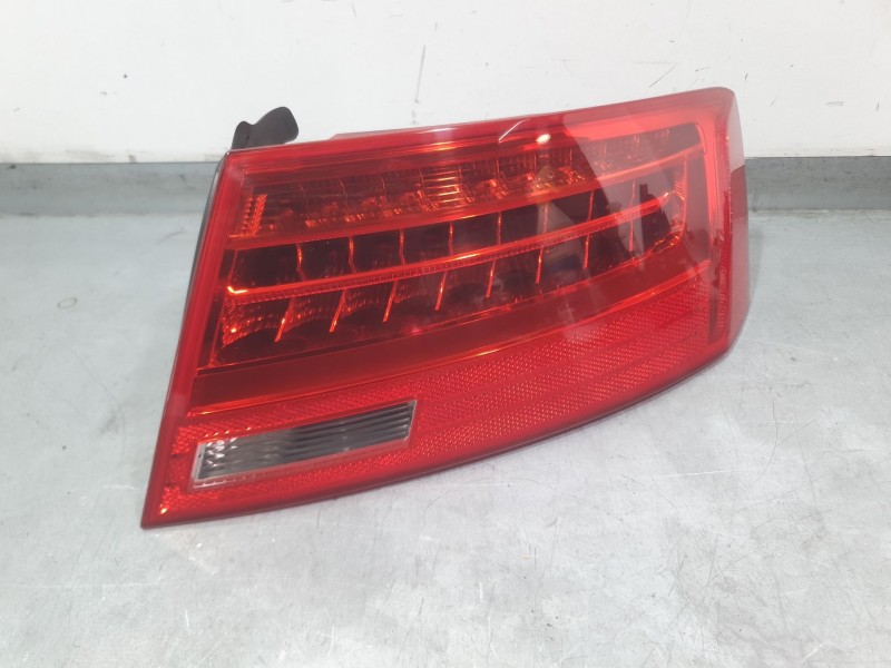 Recambio de piloto trasero derecho exterior para audi a5 sportback (8ta) 2.0 tdi referencia OEM IAM 8T8945096F  