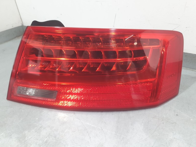 Recambio de piloto trasero derecho exterior para audi a5 sportback (8ta) 2.0 tdi referencia OEM IAM 8T8945096F  