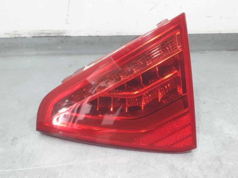 Recambio de piloto trasero derecho interior para audi a5 sportback (8ta) 2.0 tdi referencia OEM IAM 8T0945094C  
