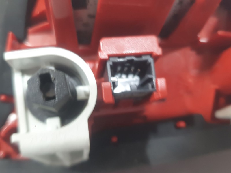 Recambio de piloto trasero derecho interior para audi a5 sportback (8ta) 2.0 tdi referencia OEM IAM 8T0945094C  