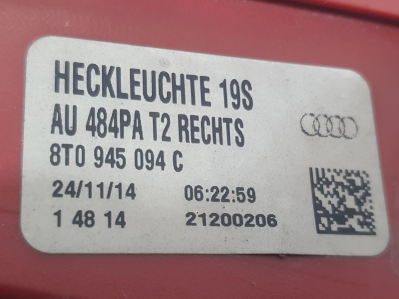Recambio de piloto trasero derecho interior para audi a5 sportback (8ta) 2.0 tdi referencia OEM IAM 8T0945094C  