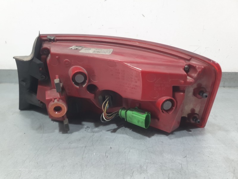 Recambio de piloto trasero izquierdo exterior para audi a5 sportback (8ta) 2.0 tdi referencia OEM IAM 8T8945095F  