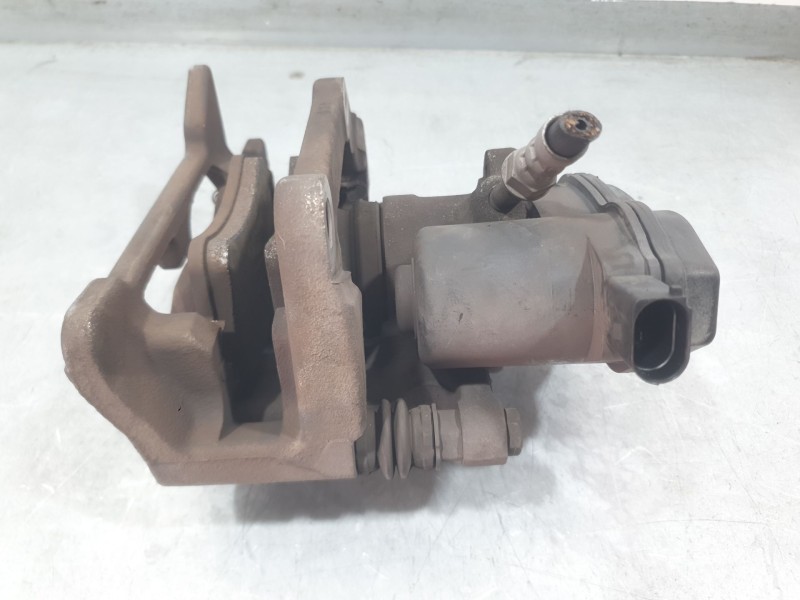 Recambio de pinza freno trasera derecha para audi a5 sportback (8ta) 2.0 tdi referencia OEM IAM 8K0615404B 8K6AE 