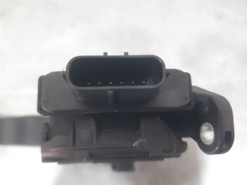 Recambio de potenciometro pedal para audi a5 sportback (8ta) 2.0 tdi referencia OEM IAM 8K1721523A  