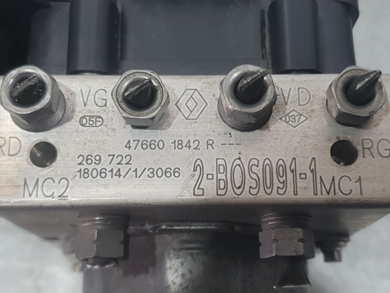 Recambio de abs para renault clio iv (bh_) 0.9 tce 75 (bhnp) referencia OEM IAM 476601842R  