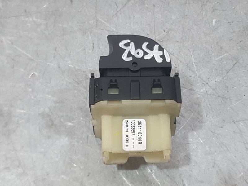 Recambio de mando elevalunas delantero izquierdo para renault clio iv (bh_) 0.9 tce 75 (bhnp) referencia OEM IAM 254118044R  